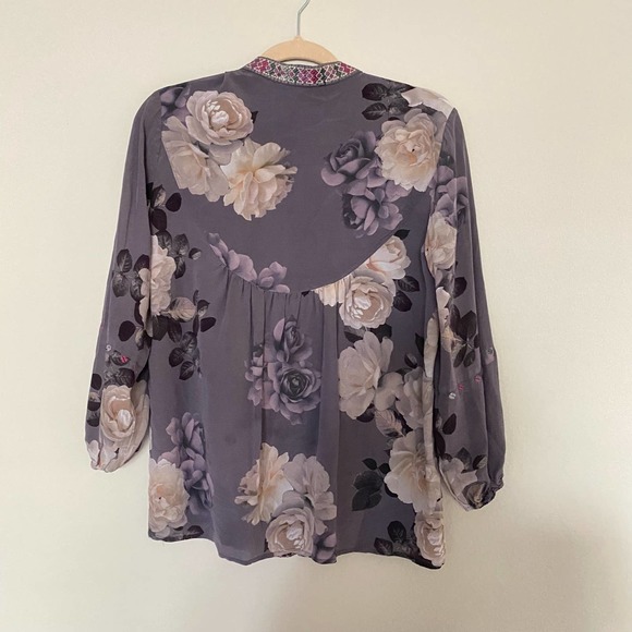 JOHNNY WAS 100% Silk Paris Effortless Blouse sz XS - Picture 6 of 7